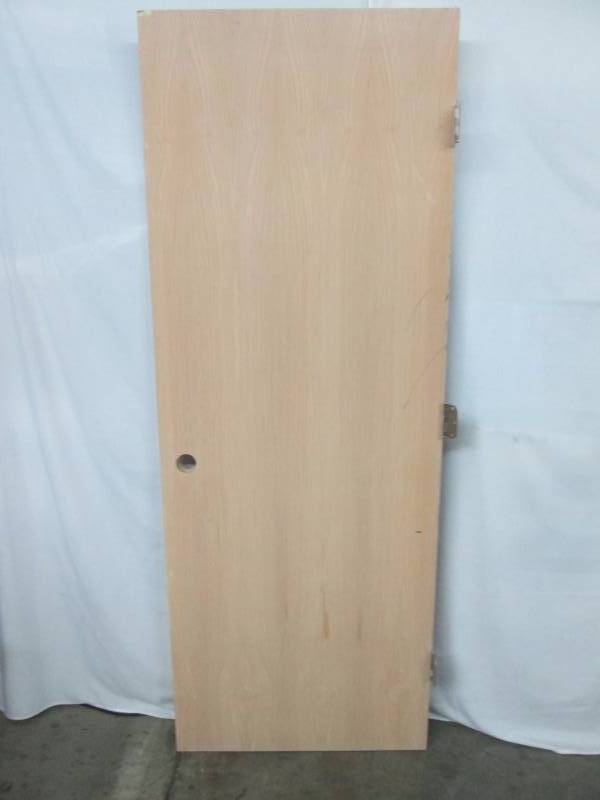 lot 15 image: Interior Door