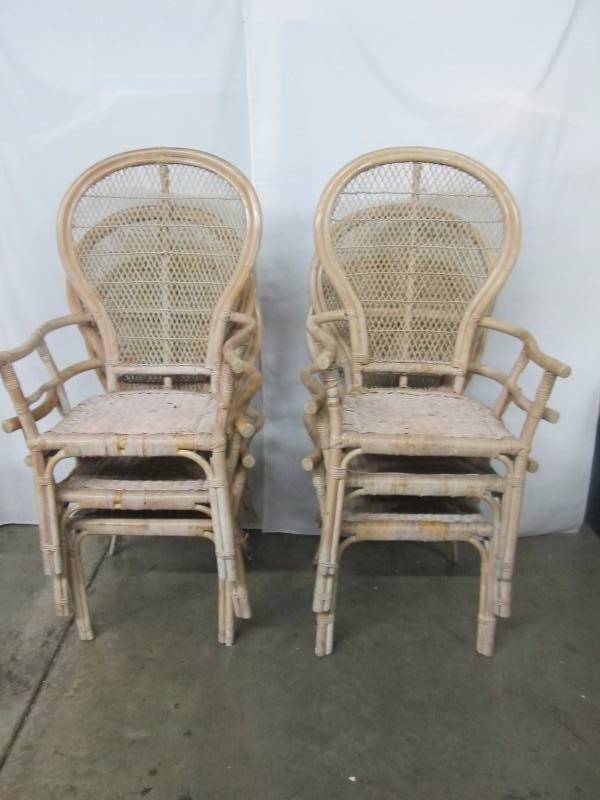 lot 9 image: 6 - Wicker Patio Chairs
