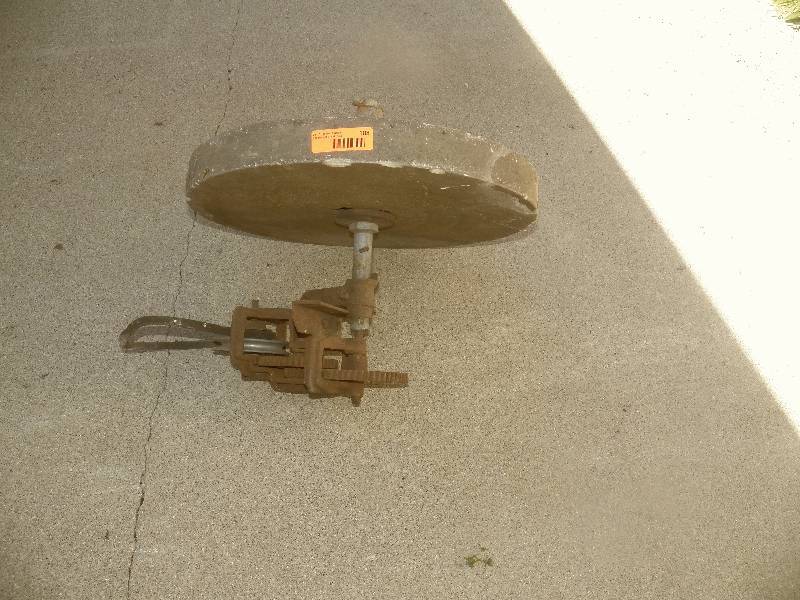 Grinding wheel