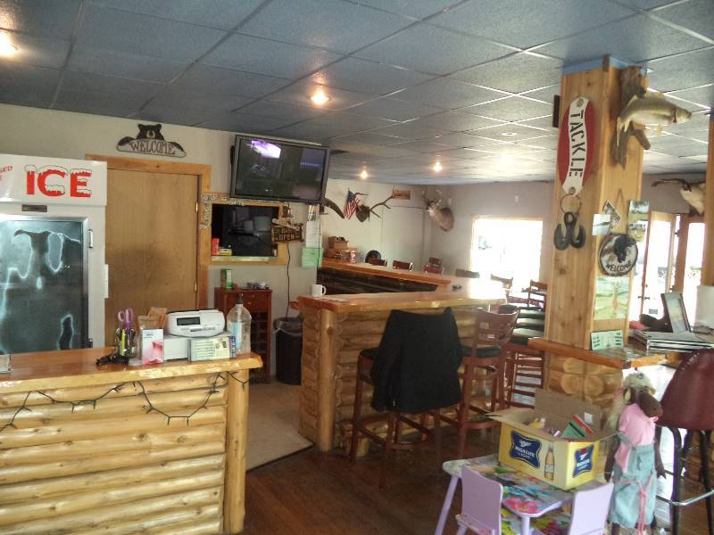Overview of Big Pine Lodge.  Do not bid on this lot