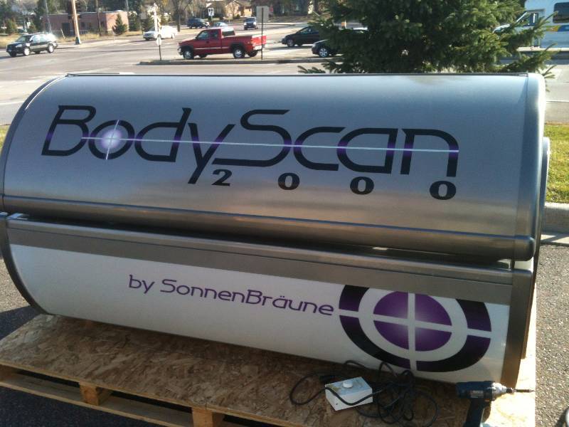 lot 9 image: Sonnenbraune Bodyscan 4500 2000