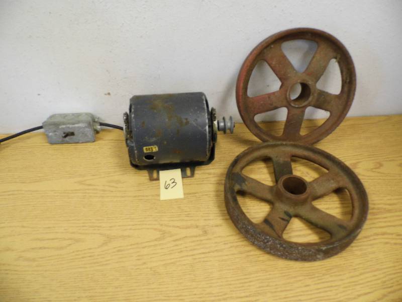 Motor with 2 Wheels