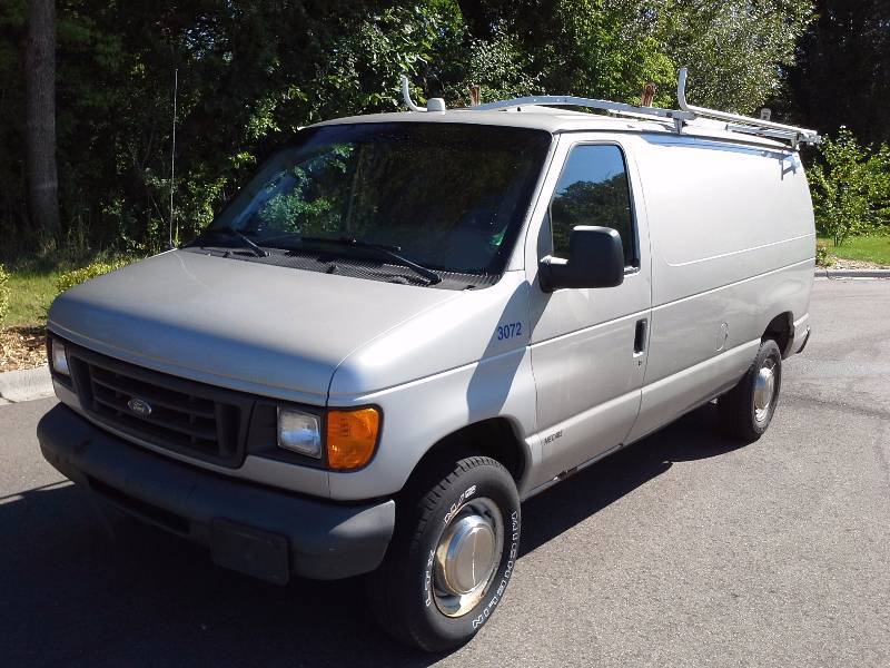 2003 Ford Econoline