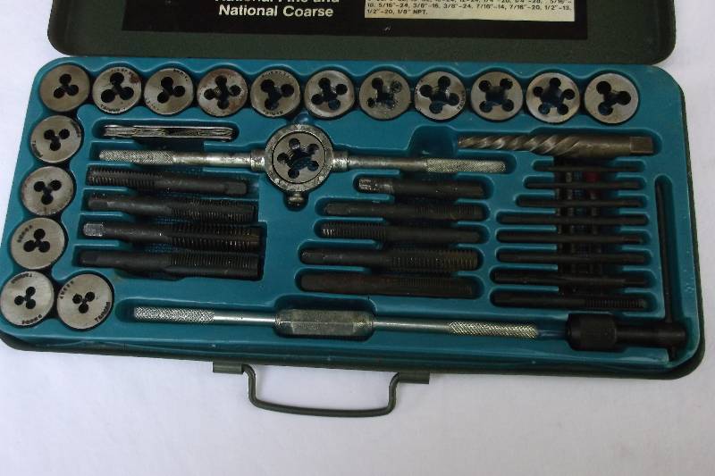 lot 7 image: Tool