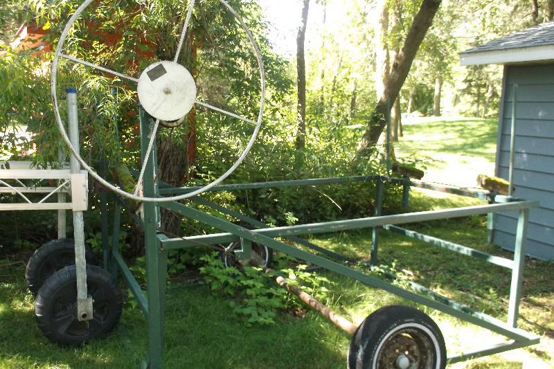 lot 28 image: Boat lift