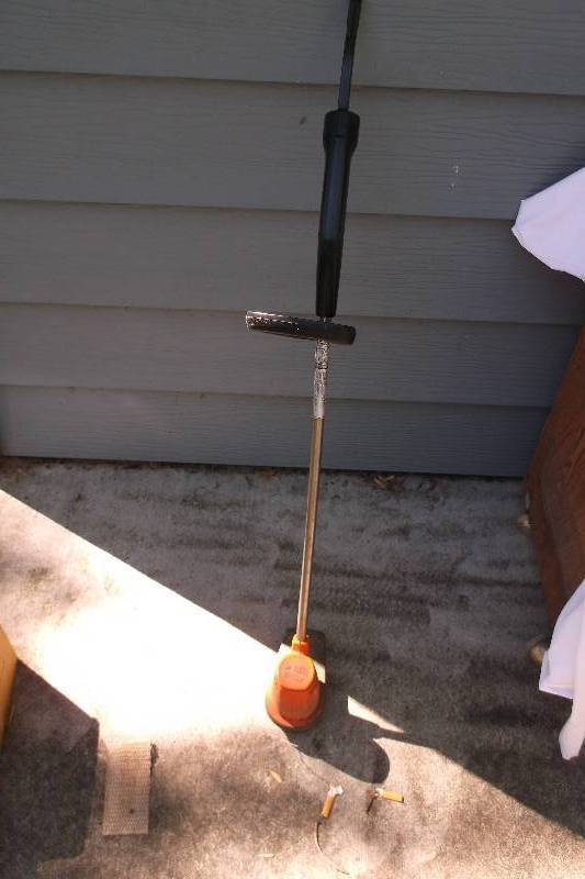 lot 31 image: Weed Whip