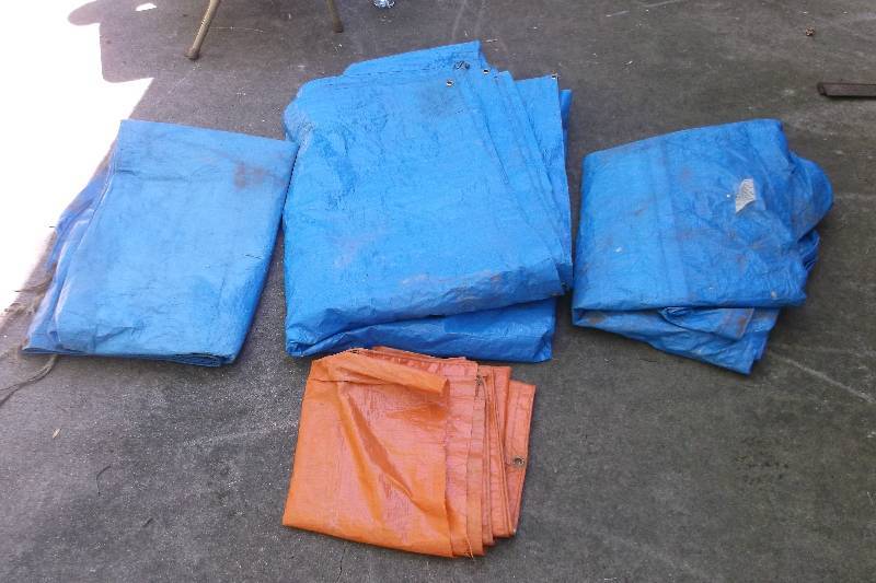lot 49 image: Tarps