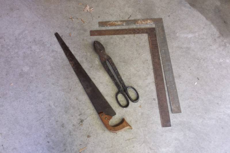lot 62 image: Tools