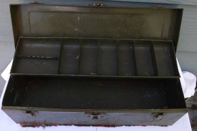 lot 69 image: Tackle Box