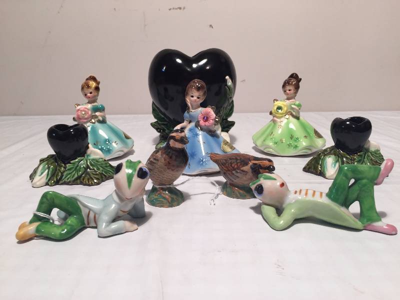 CERAMIC FIGURINES