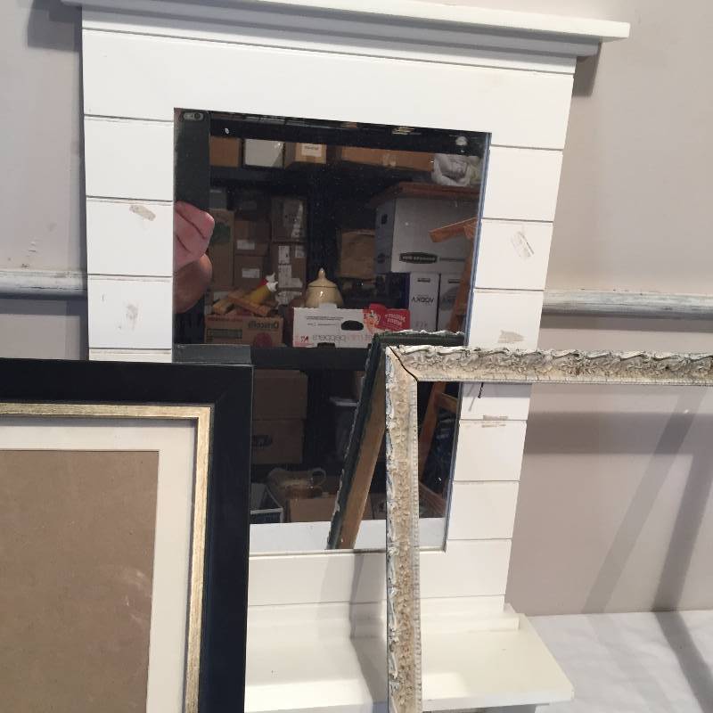 MIRROR SHELF, PICTURE FRAMES