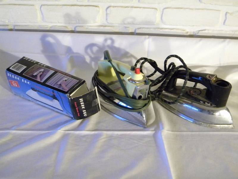 lot 29 image: Vintage Iron Lot