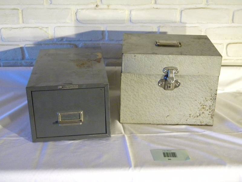 lot 30 image: Metal Box Lot