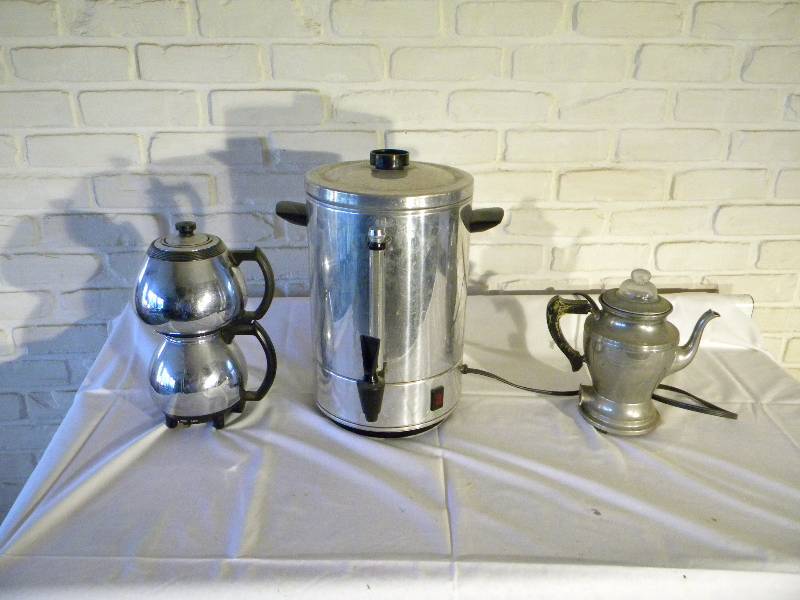 lot 41 image: Vintage Coffee Makers