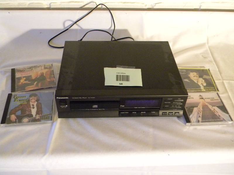 lot 58 image: Panasonic CD Player SL-PJ324