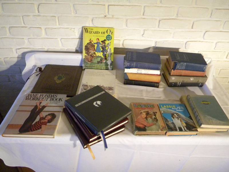 lot 61 image: Vintage Book Lot