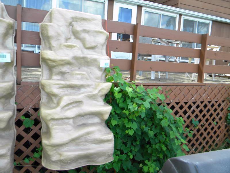 lot 137 image: Plastic Climbing Wall