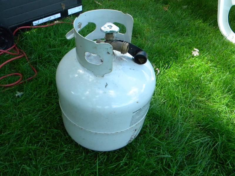 lot 138 image: Propane Tank