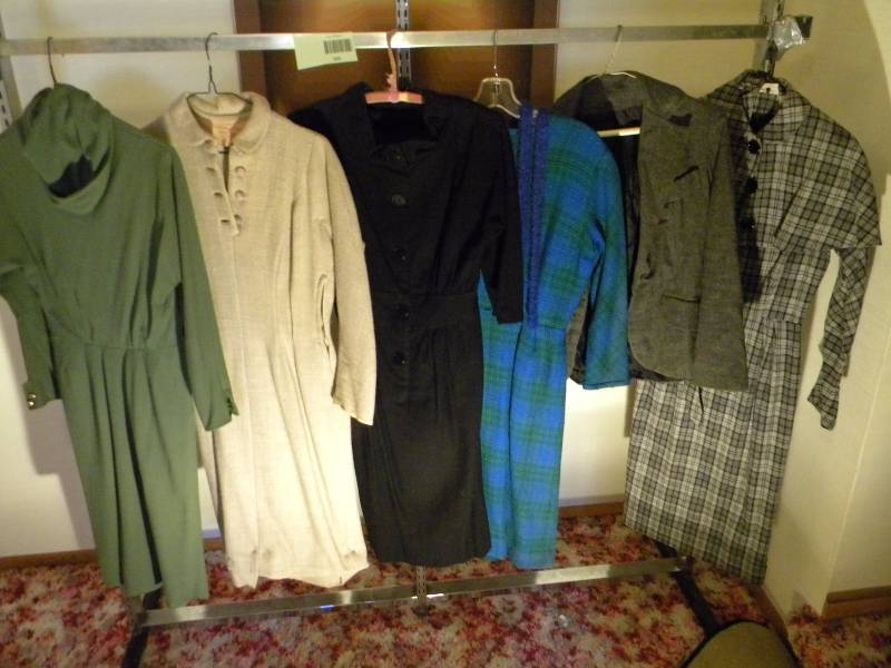 lot 163 image: Vintage Wool Clothing