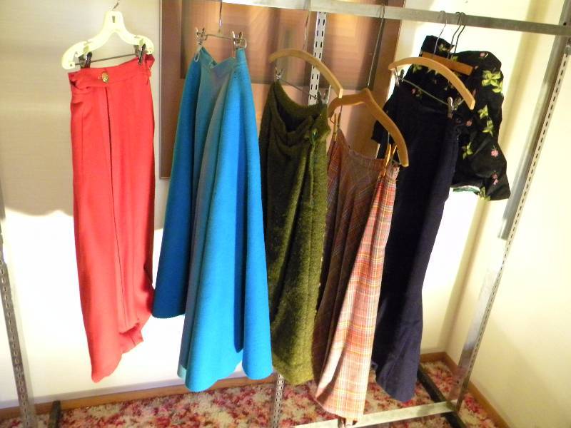lot 166 image: Vintage Womens Skirts