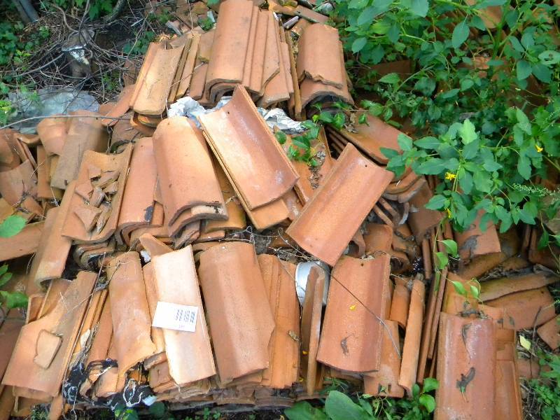 lot 197 image: Spanish Clay Roof Tiles Lot 3