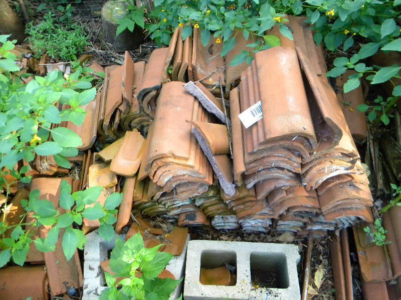 lot 198 image: Spanish Clay Roof Tiles Lot 4