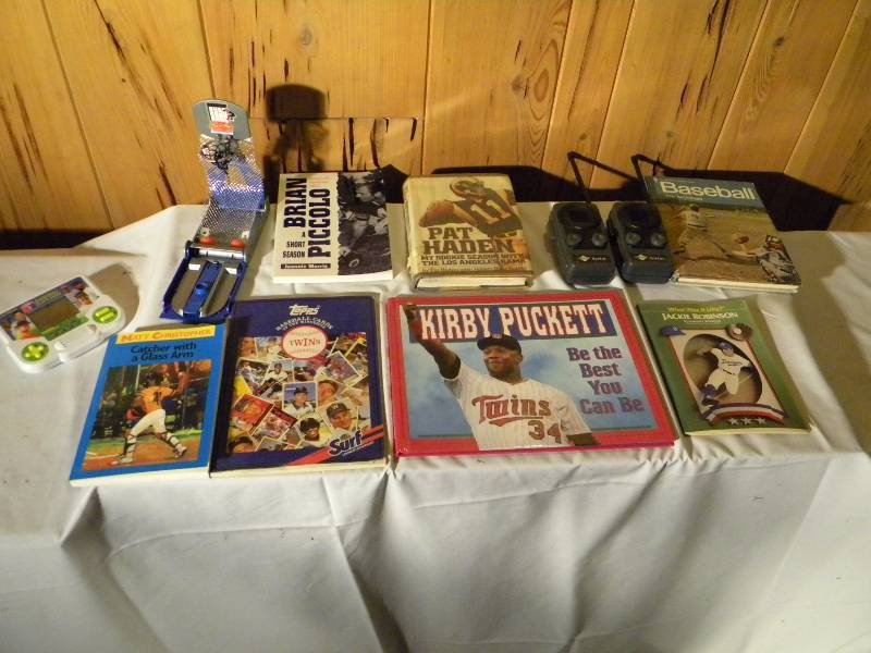 lot 214 image: Sports Lot
