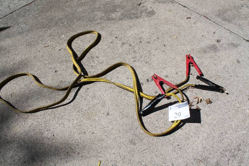 lot 29 image: Jumper Cables wColor Coded Ends.