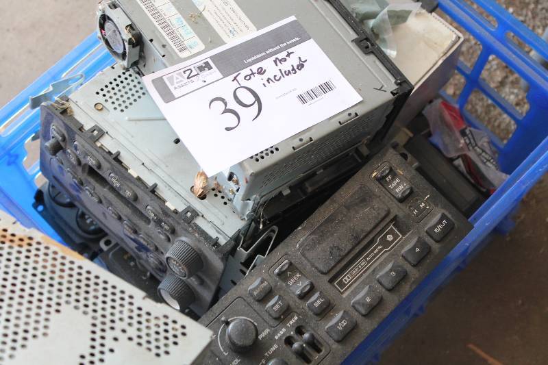 lot 39 image: Tote Lot Of Miscellaneous Audio Decks & Receivers.