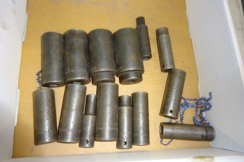 lot 8 image: Snap On Impact Deep WA Sockets