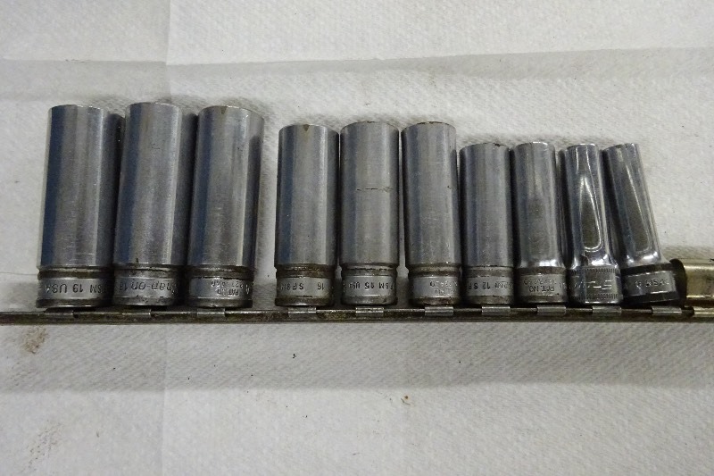lot 16 image: Snap On Deep Wall Sockets
