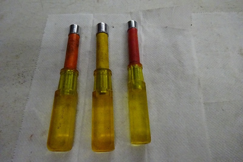 lot 46 image: Insulated Nut Drivers
