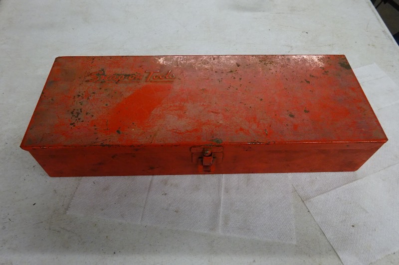 lot 57 image: Snap On Bar with Misc. welding tips