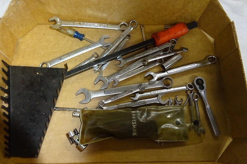 lot 72 image: Craftsman Wrenches