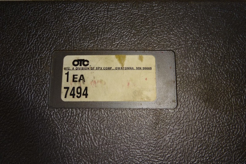 lot 90 image: OTC Bearing Pullers