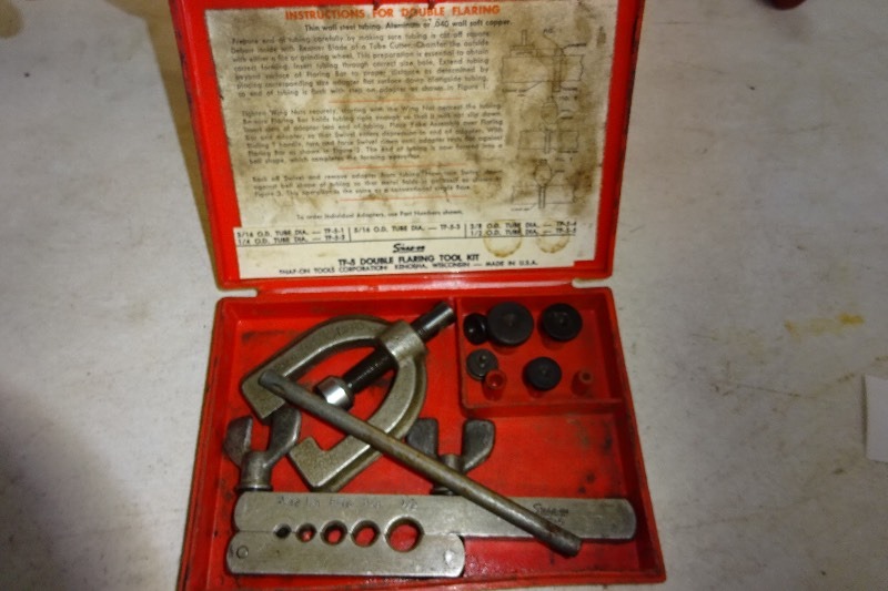 lot 92 image: Snap On Flaring Tool