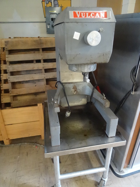 lot 12 image: Mixer with Stand
