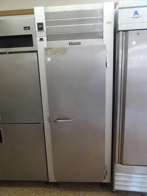 lot 17 image: Freezer