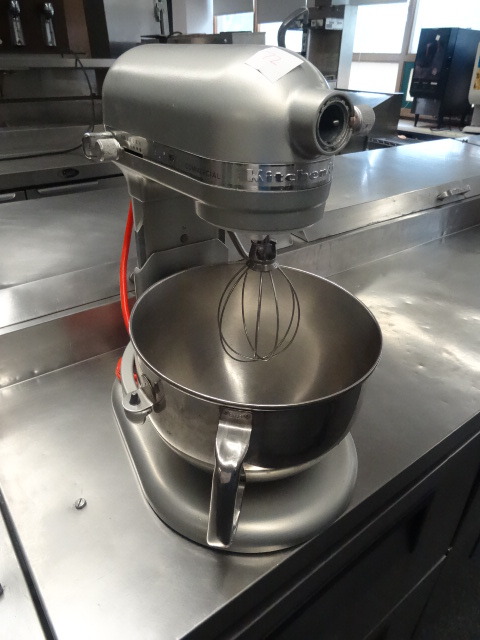 lot 72 image: Mixer
