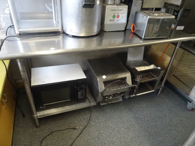 lot 94 image: Prep Table