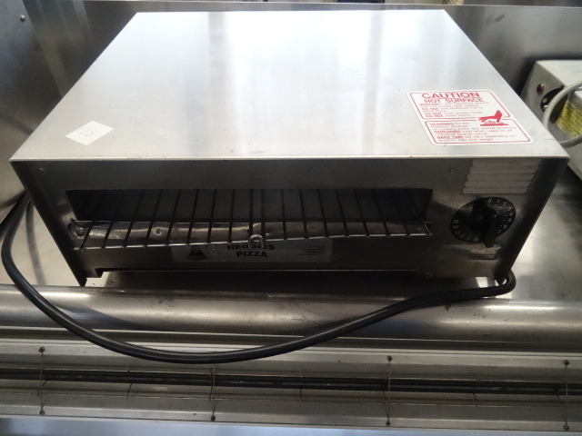 lot 105 image: Pizza Oven