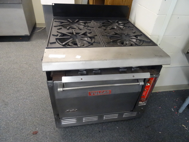 lot 115 image: Stove