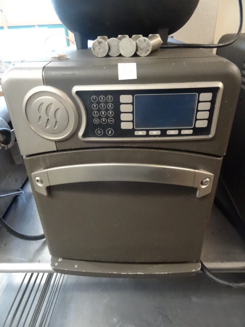 lot 123 image: Turbo Oven