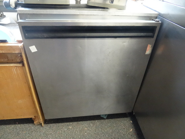lot 130 image: Under Counter Fridge