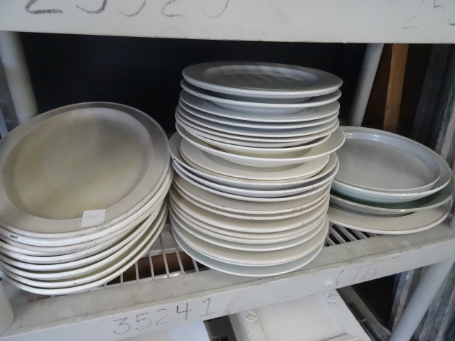 lot 230 image: Plates