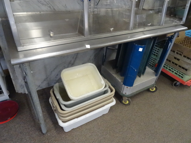 lot 233 image: Prep Table