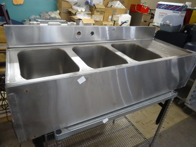 lot 253 image: Basin Sink