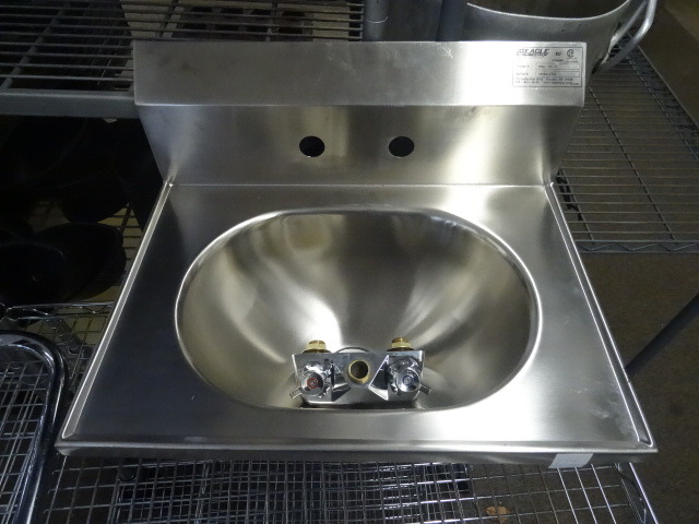 lot 259 image: Sink