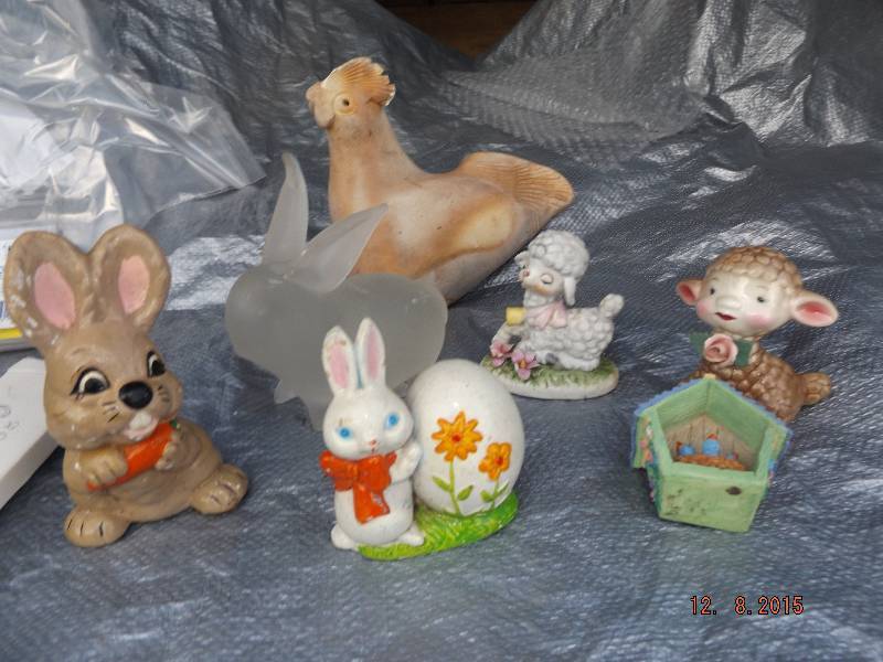 figurine animals