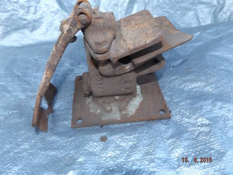 Antique carriage jack